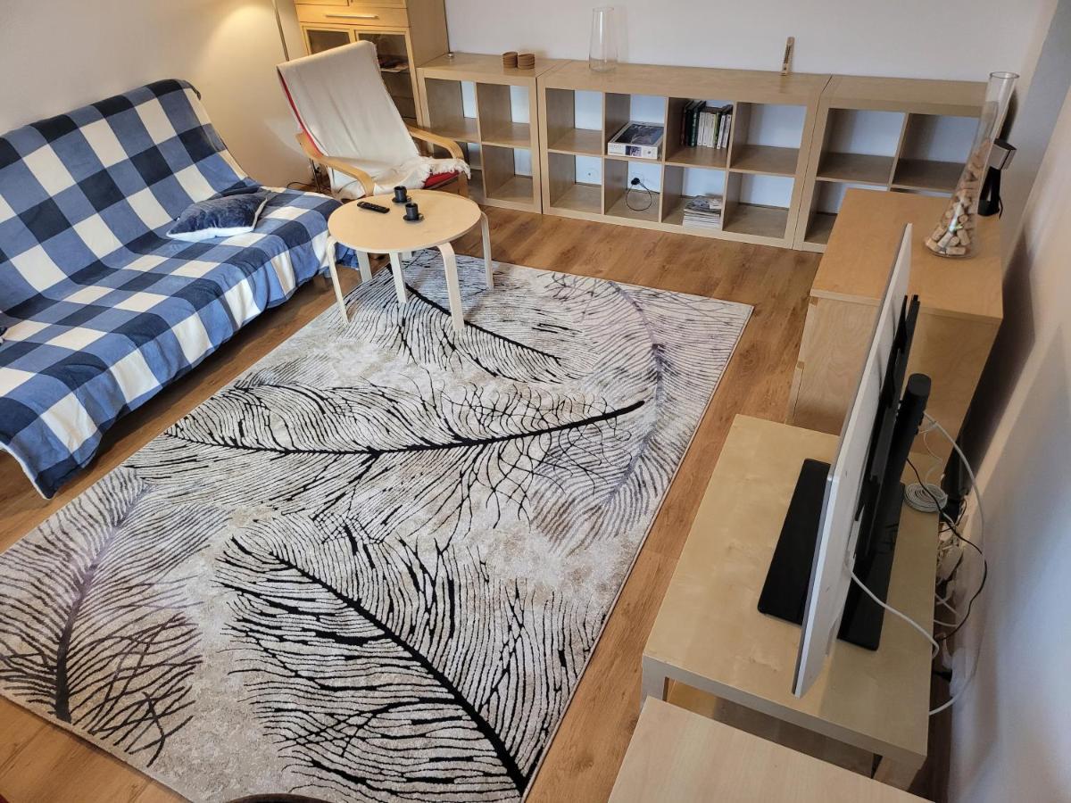 Family Friendly With Kids Room, Quiet And Peaceful Бухарест Экстерьер фото